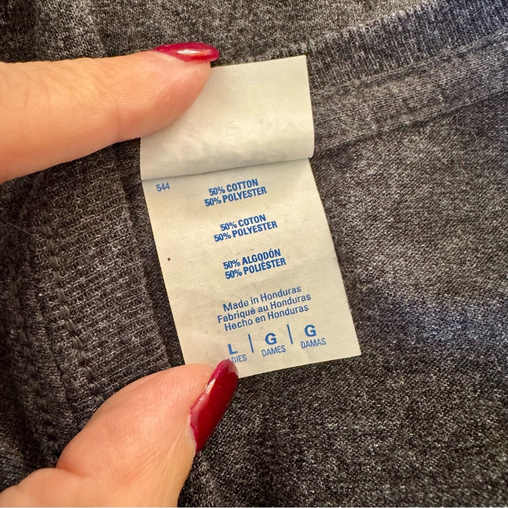 EUC unisex marled grey feminism graphic T-shirt L - Picture 6 of 8